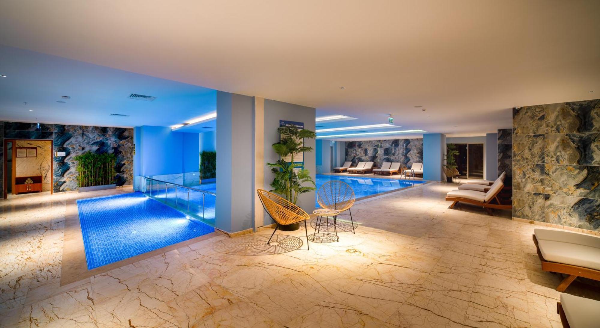 Concorde Tower Hotel & Casino نيقوسيا المظهر الخارجي الصورة Spa at the hotel