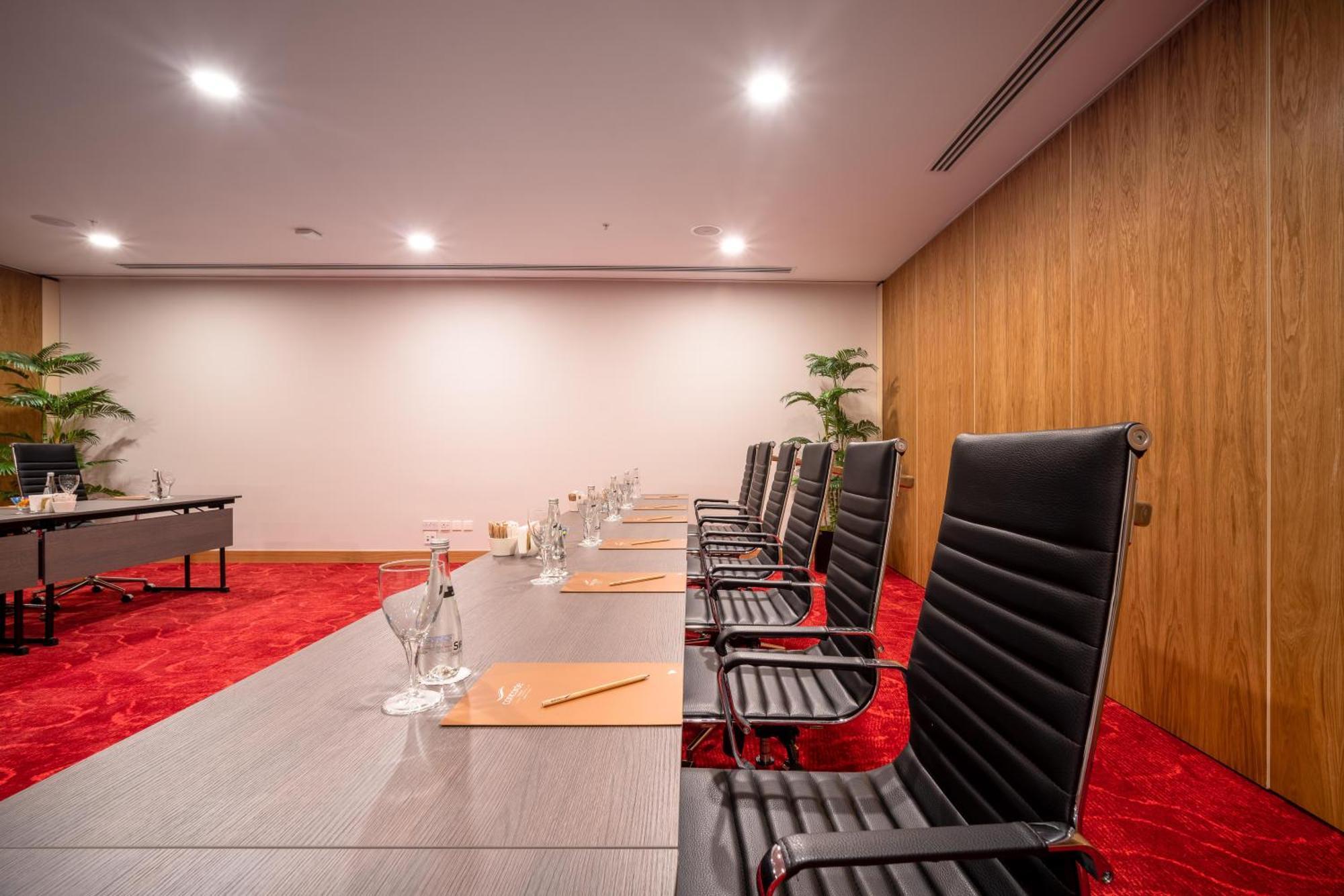 Concorde Tower Hotel & Casino نيقوسيا المظهر الخارجي الصورة Meeting room at the InterContinental London The O2