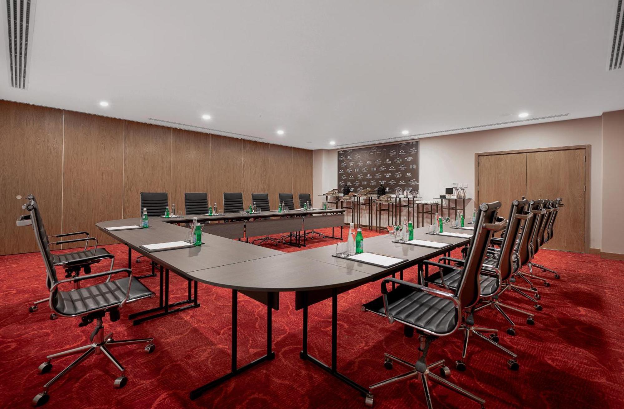 Concorde Tower Hotel & Casino نيقوسيا المظهر الخارجي الصورة Meeting room